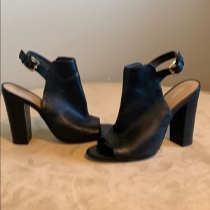 Leather open toe sandals